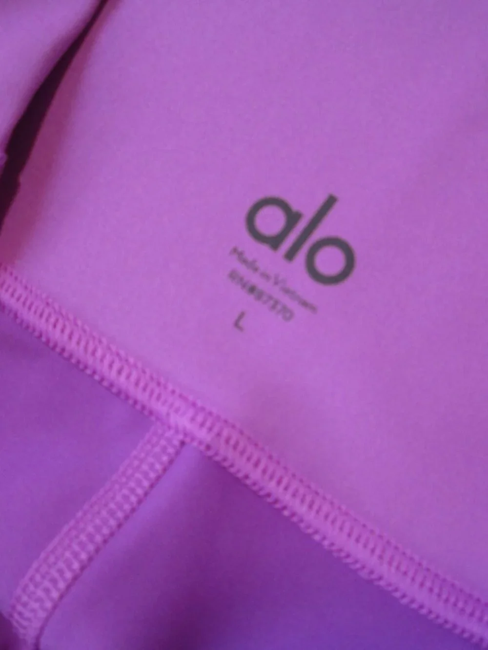 NWT Alo Yoga High-Waist Airlift Legging in Electric Violet Stretch Workout L
